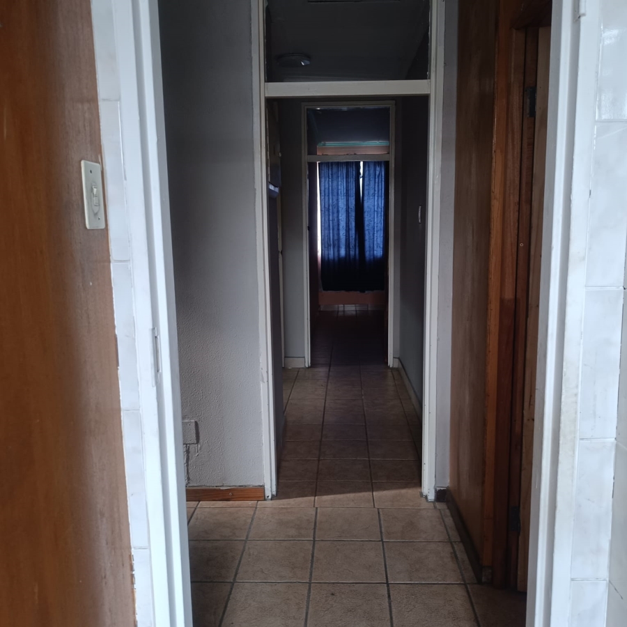 5 Bedroom Property for Sale in Sasolburg Free State